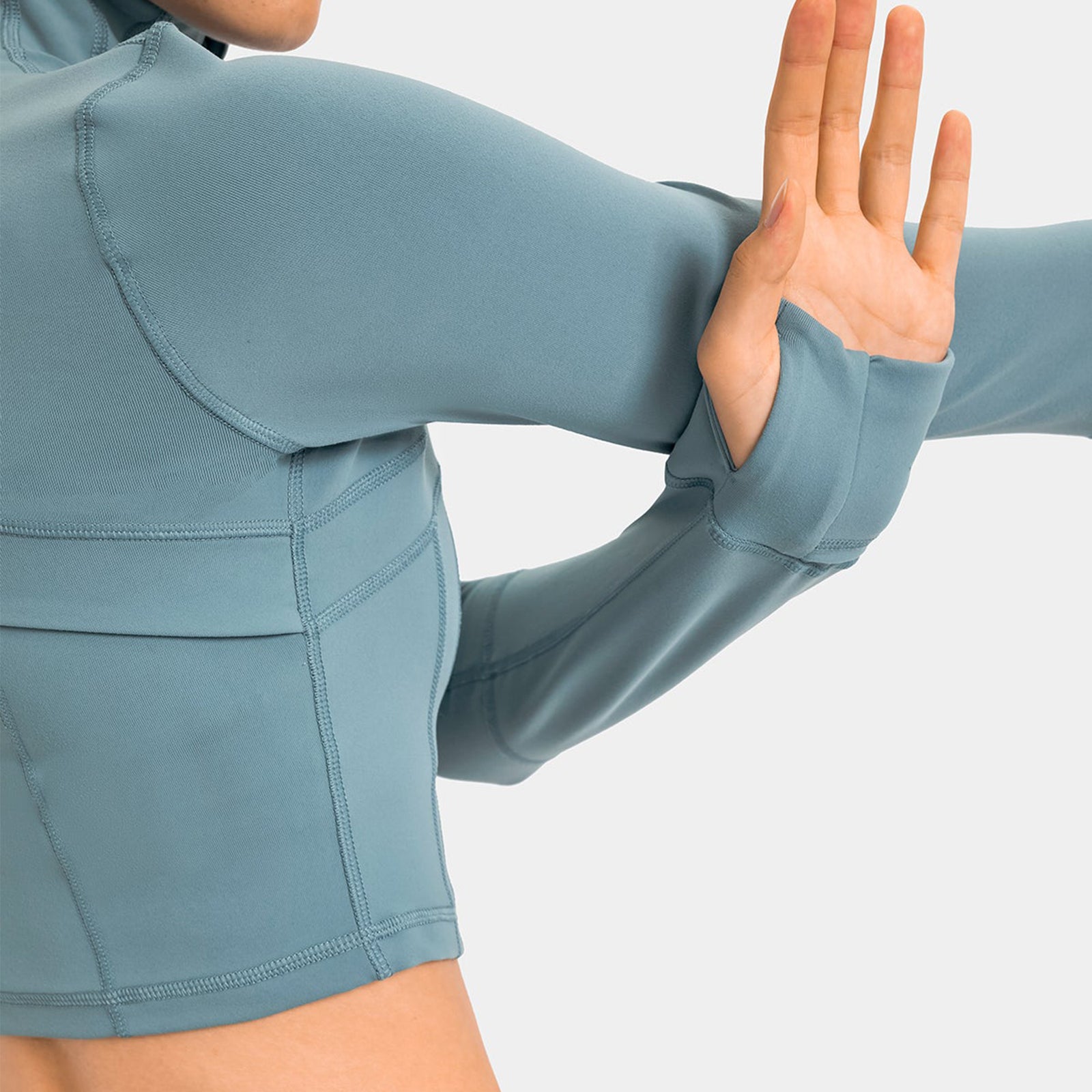 Seamless Flow Zip-Up Front Cropped Sports Top
